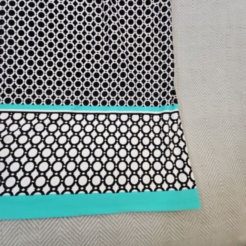 Tacera Dress Women's 3X Black White Geometric Shift Midi 3/4 Sleeve Comfort EUC - Picture 2 of 10